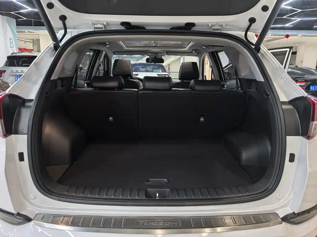 Hyundai Tucson — миниатюра 14