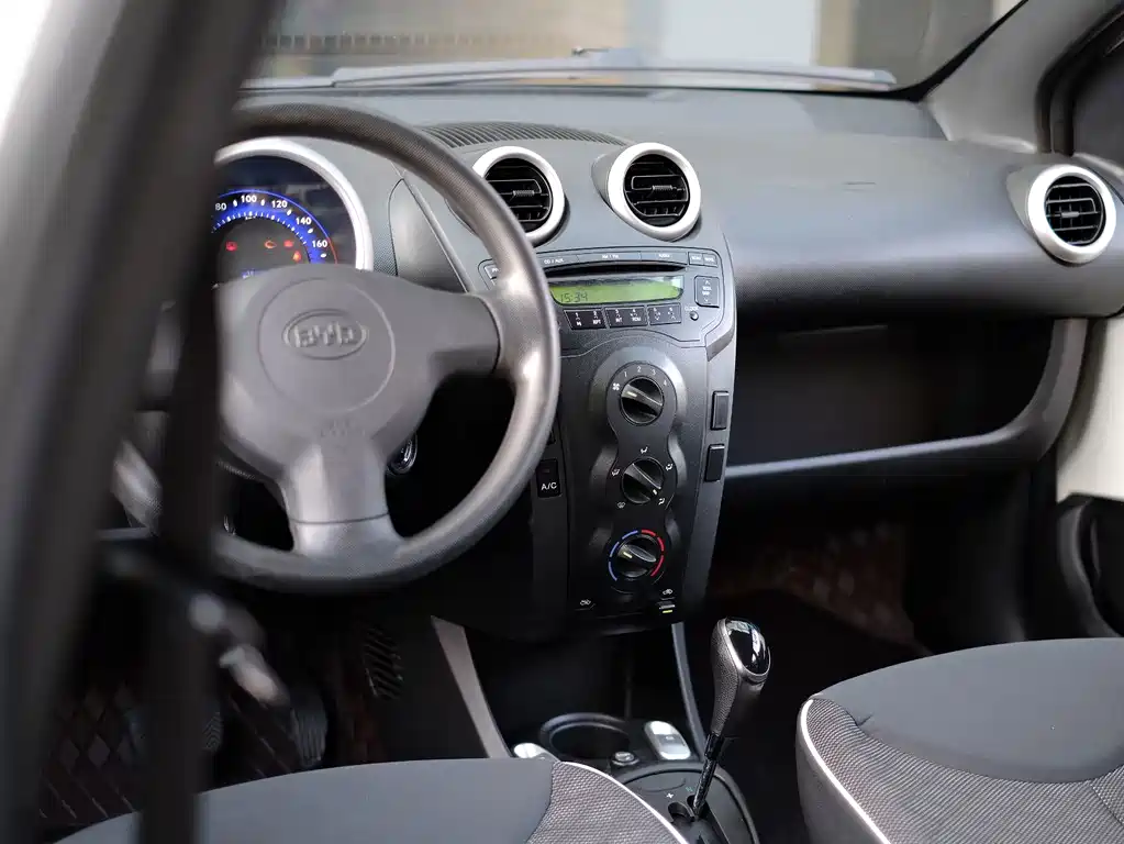 BYD F0 — миниатюра 47
