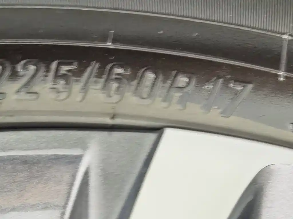 Buick GL8 — миниатюра 24