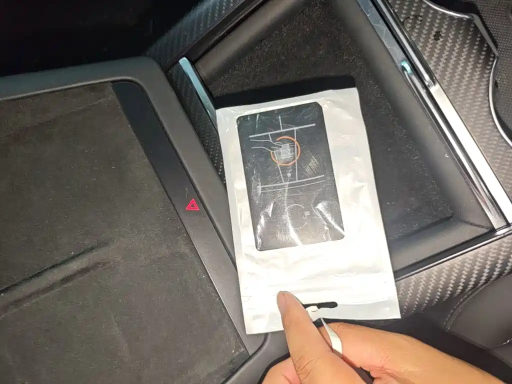 Tesla Model X — миниатюра 9