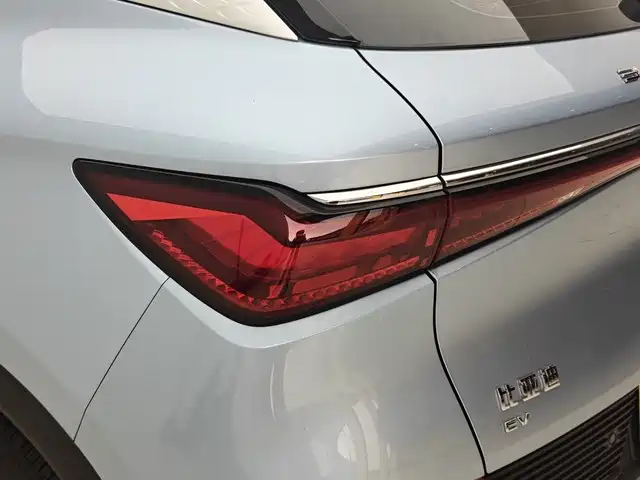 BYD Yuan Plus — миниатюра 18