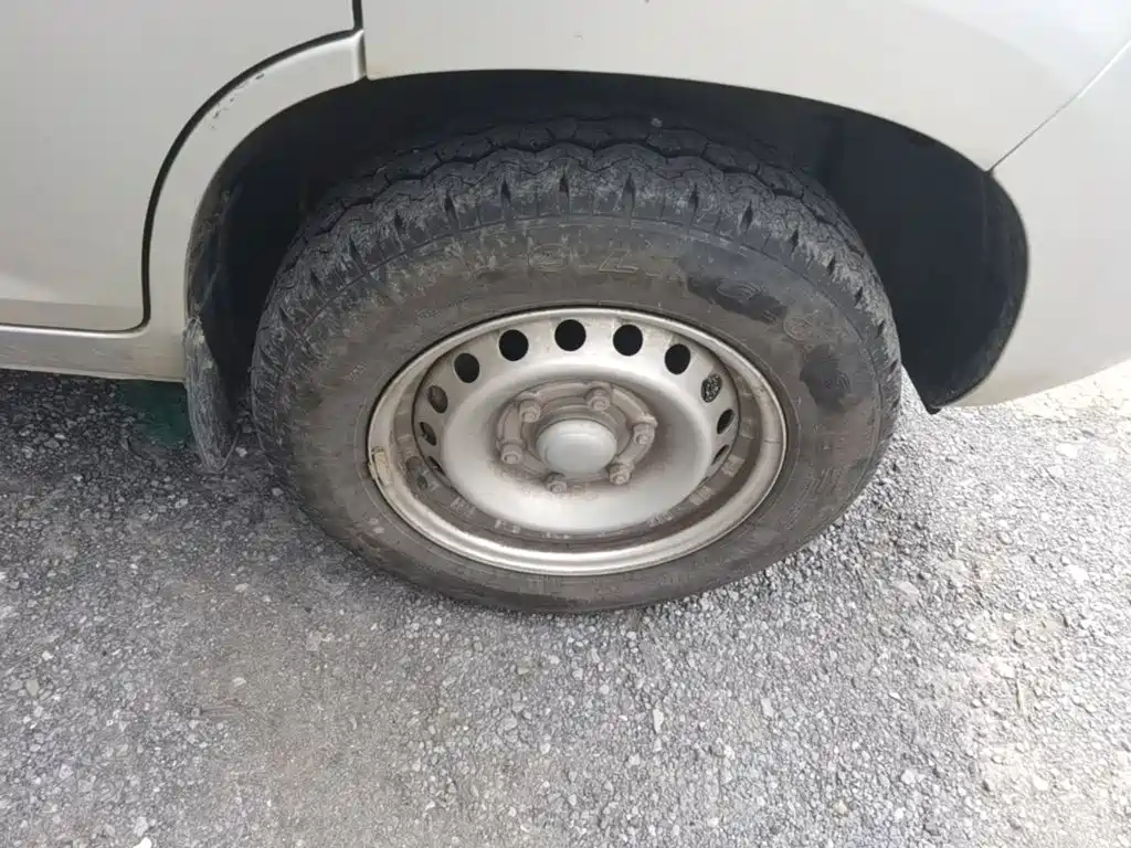 Wuling Rongguang New Truck — миниатюра 12
