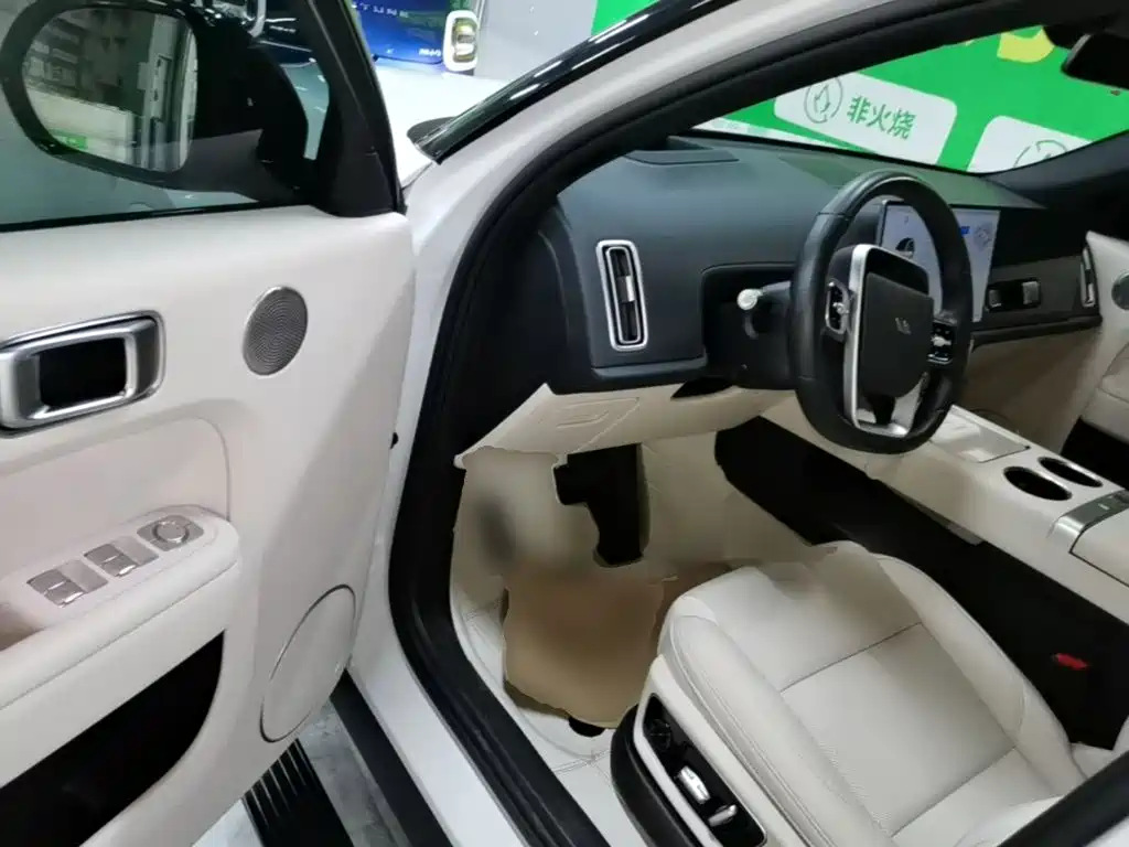 Li Auto Li L7 — миниатюра 12