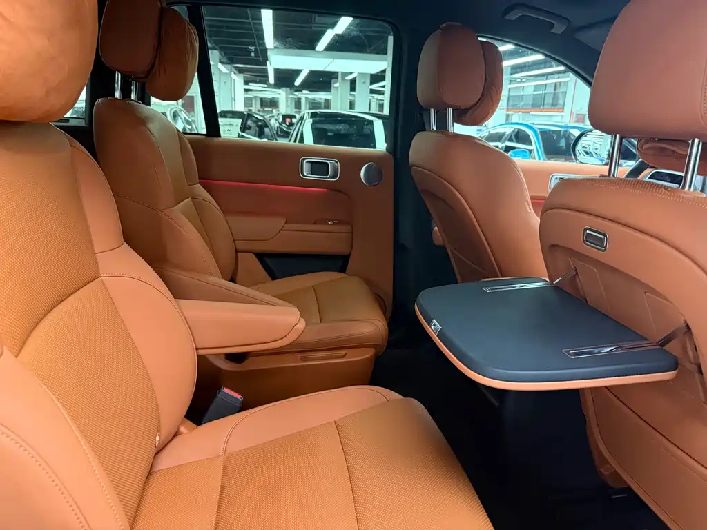 Li Auto Li L8 — миниатюра 20