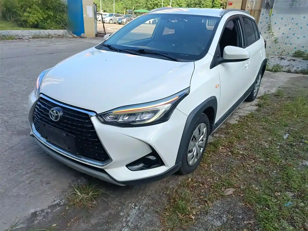 Toyota Yaris L 2020