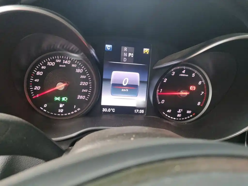 Mercedes-Benz C-Class — миниатюра 4