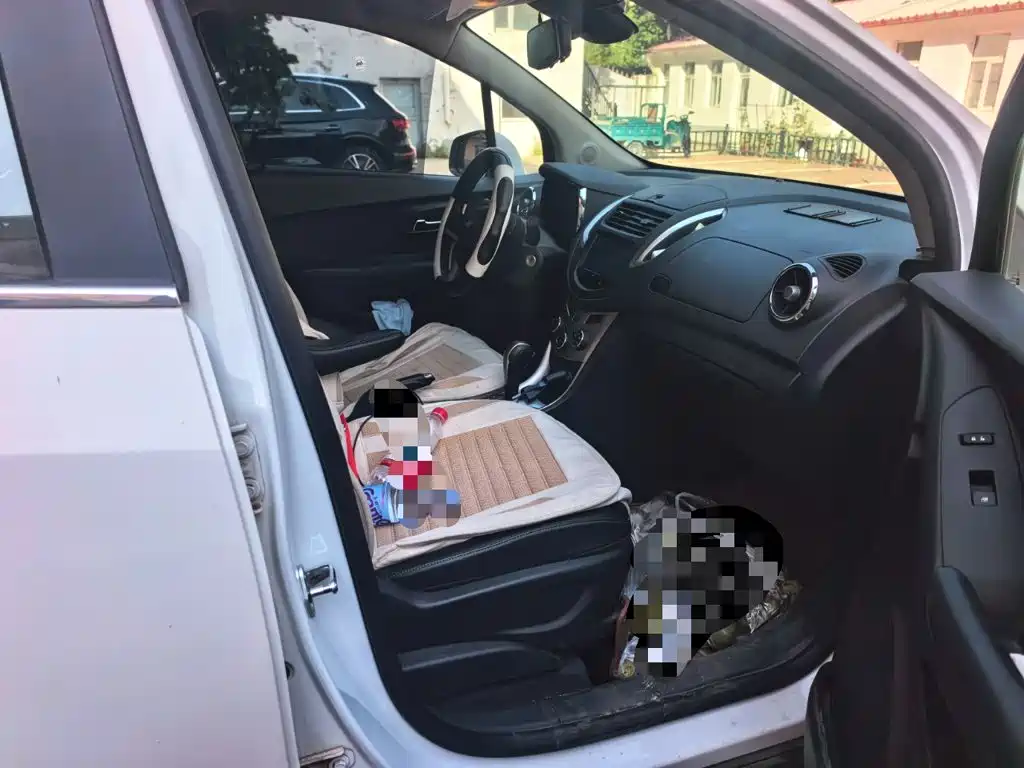 Chevrolet Trax — миниатюра 19