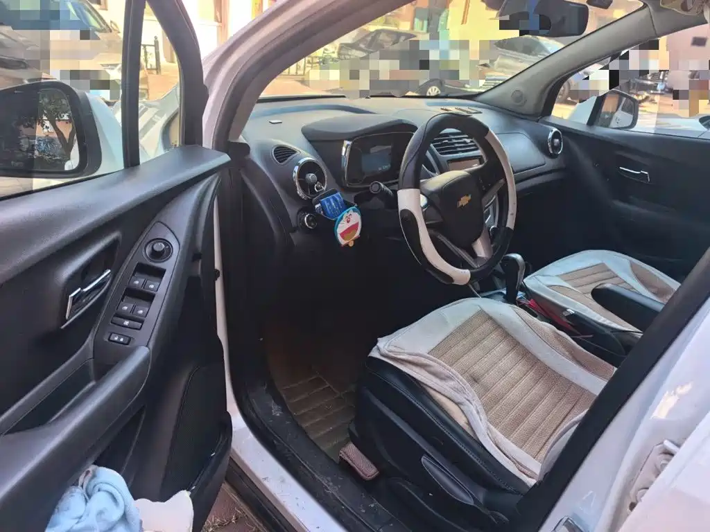 Chevrolet Trax — миниатюра 12