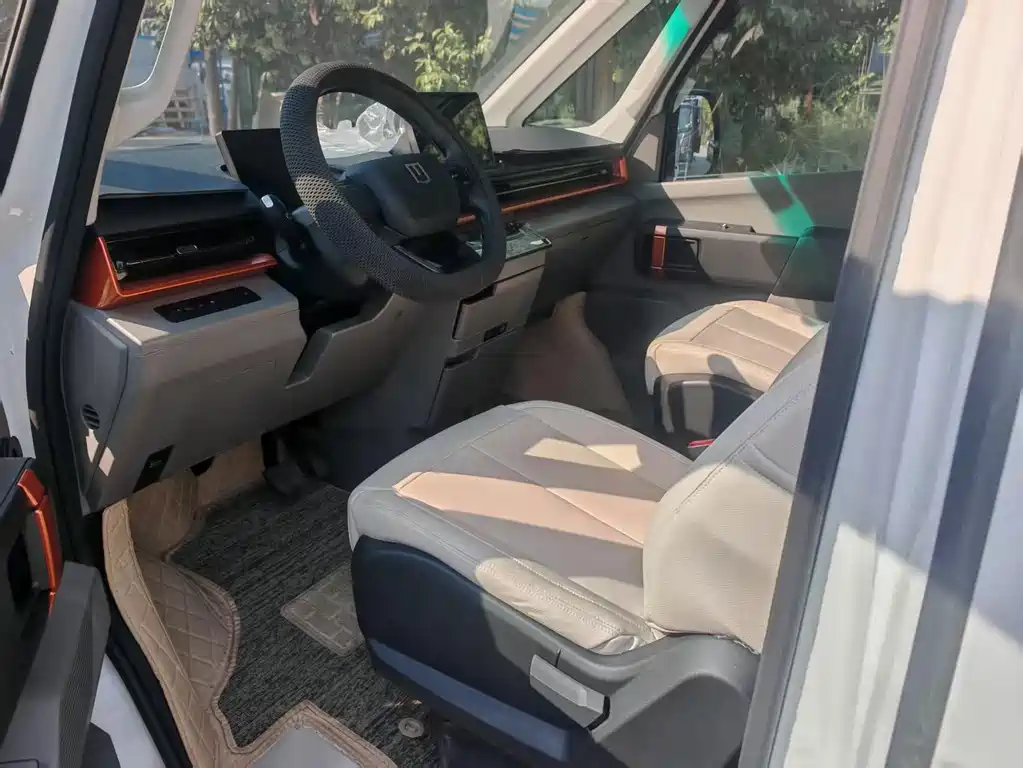 Yuan Cheng Yuan Cheng Super VAN — миниатюра 6