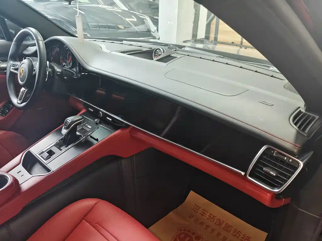 Porsche Panamera — миниатюра 19