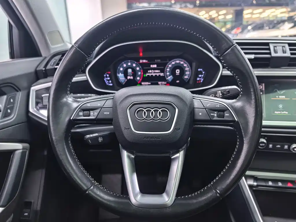 Audi Q3 — миниатюра 9
