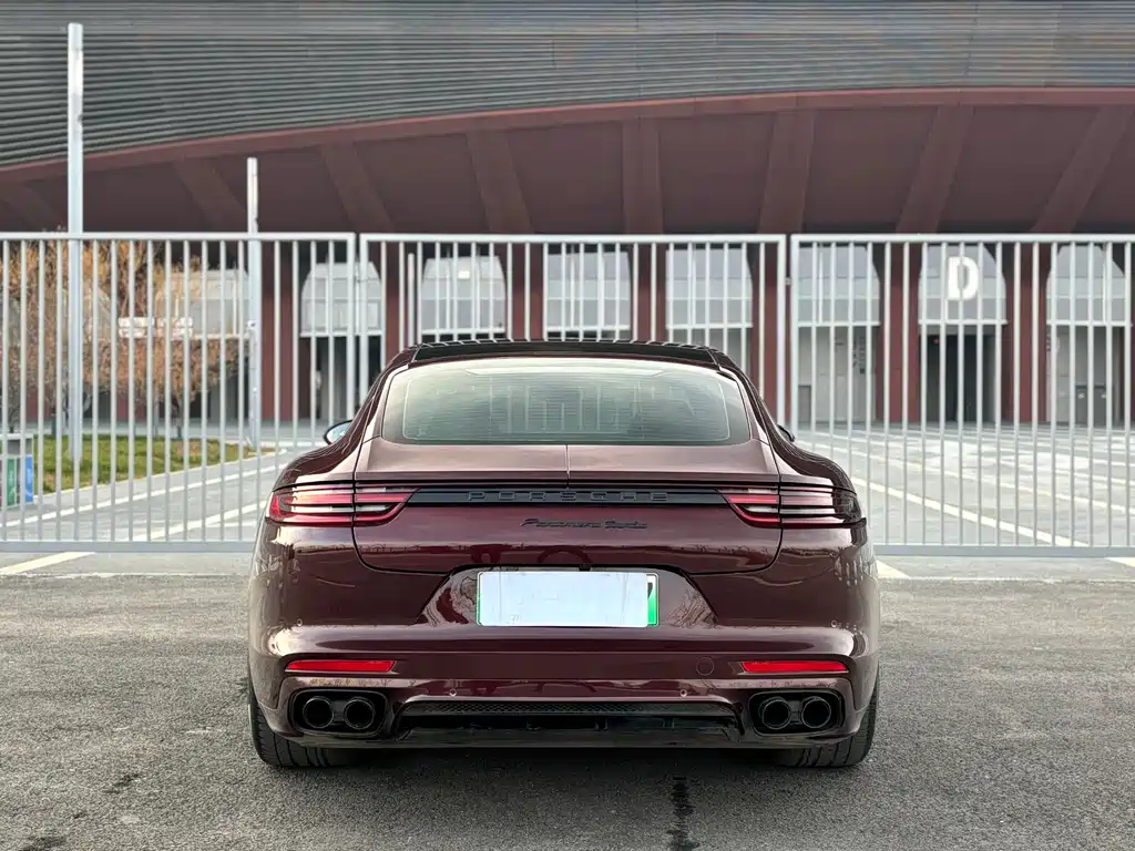 PORSCHE PANAMERA NEW ENERGY