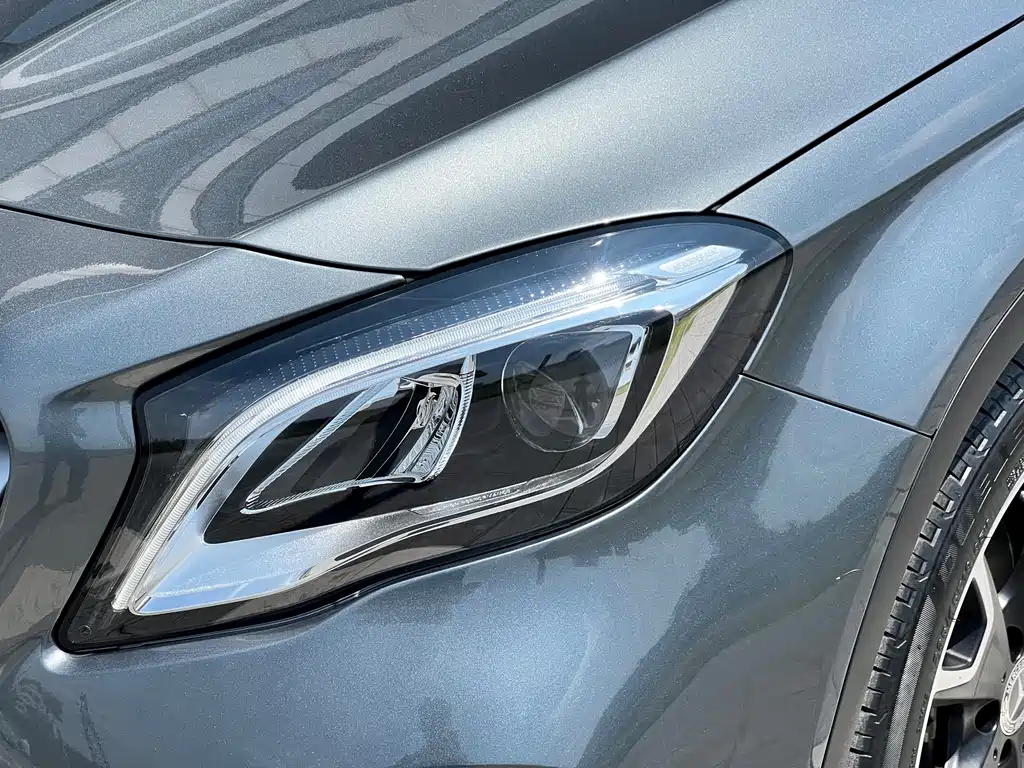 Mercedes-Benz GLA — миниатюра 16