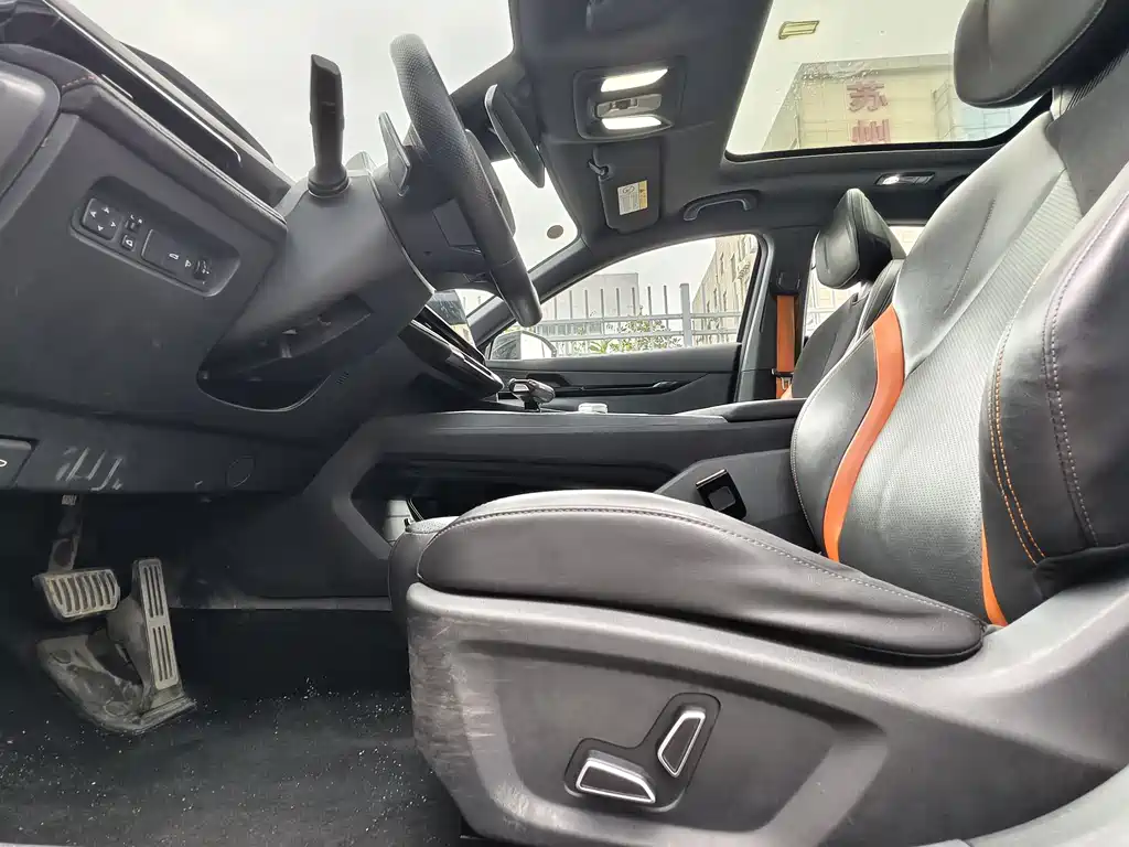 Changan UNI-V 2022 1.5T Sport
