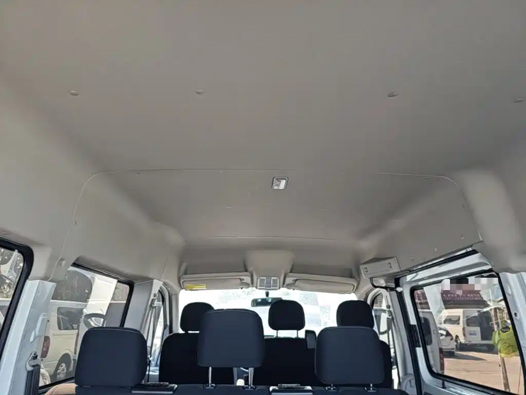 Maxus V80 — миниатюра 18