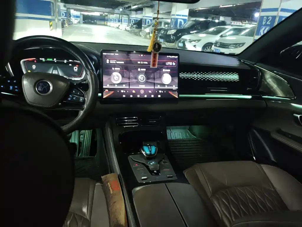 BYD Han — миниатюра 5