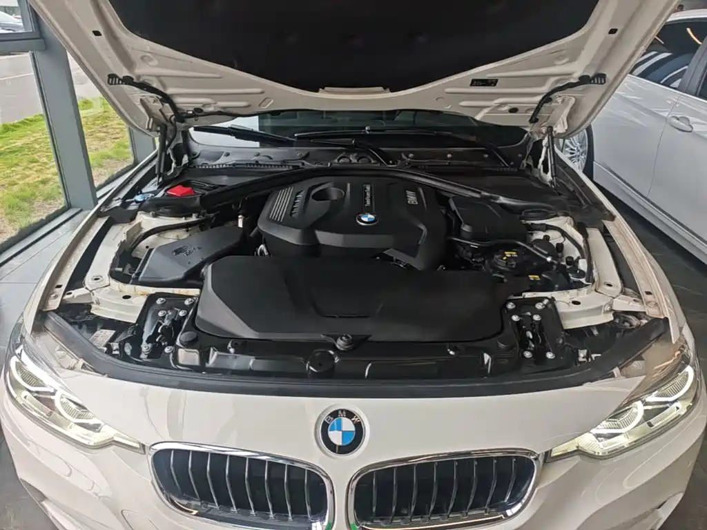 BMW 3 Series — миниатюра 20
