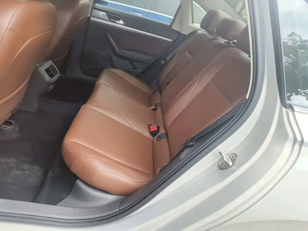 Volkswagen Lavida — миниатюра 17
