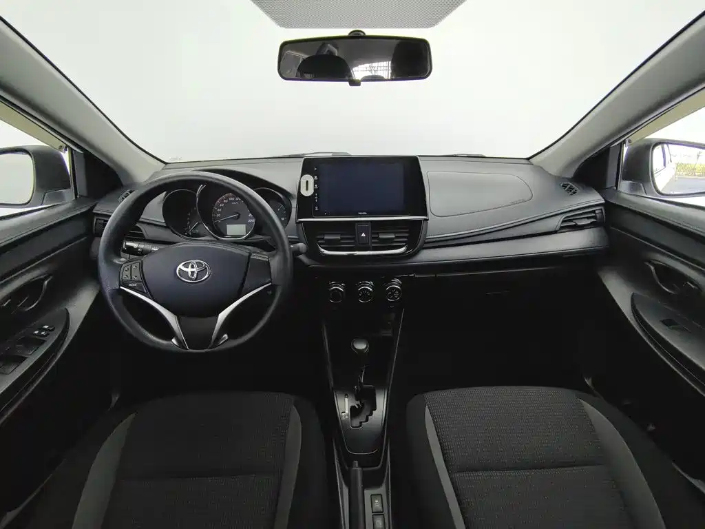 Toyota Vios — миниатюра 5