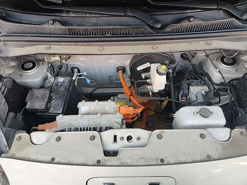 Wuling MINIEV — миниатюра 20