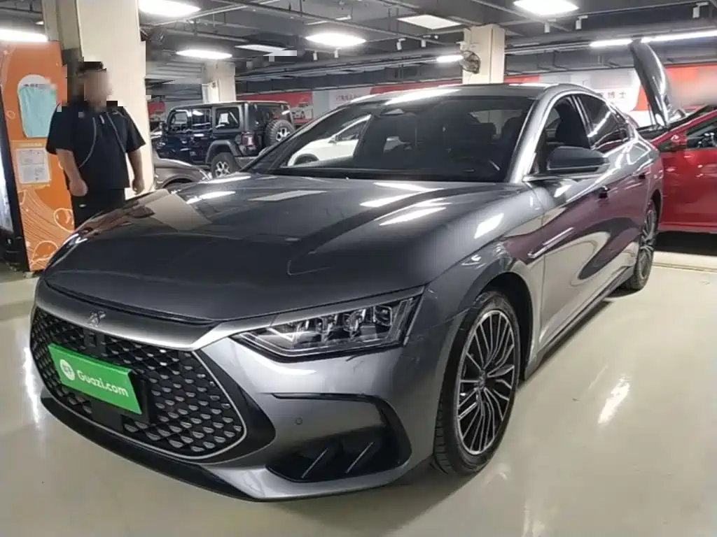 BYD Han — миниатюра 2