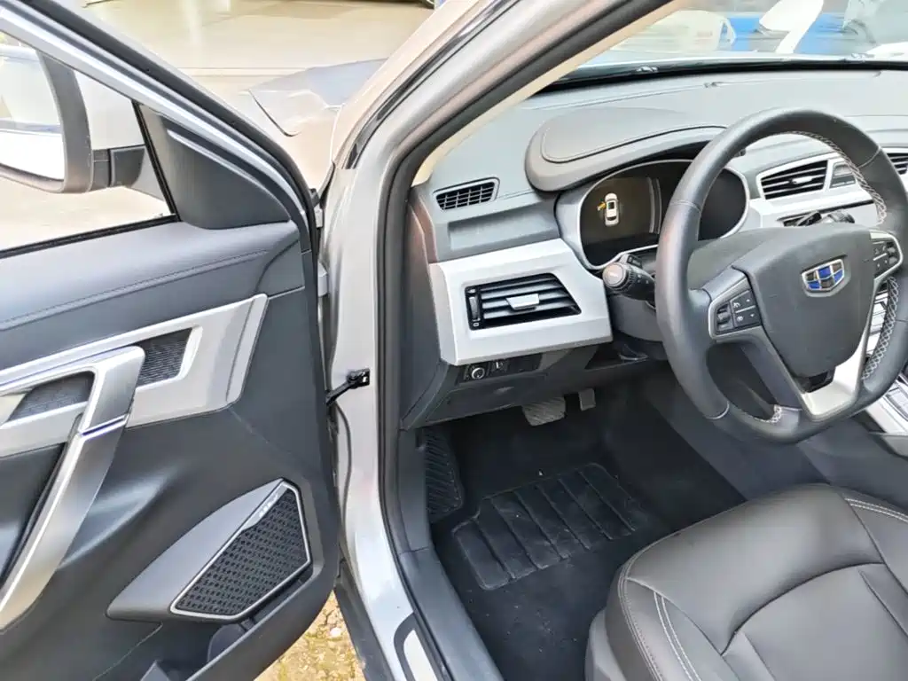 Geely Boyue — миниатюра 16