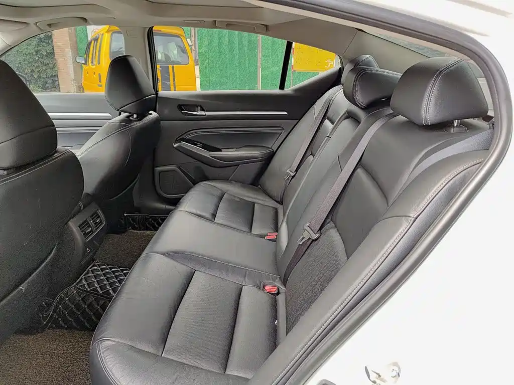 Nissan Teana — миниатюра 8