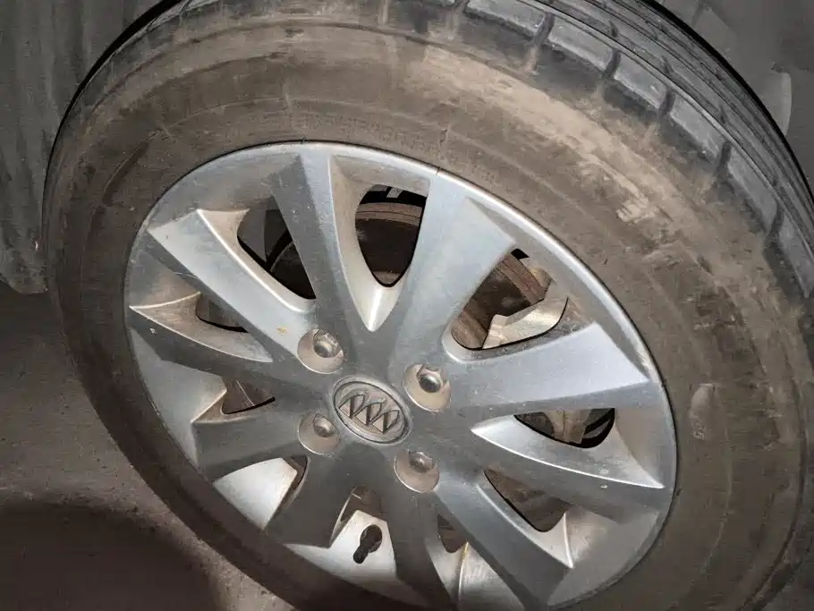 Buick Excelle — миниатюра 6