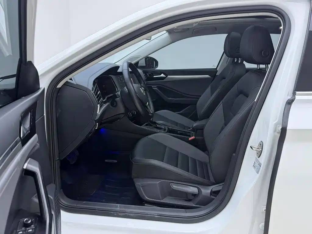 Volkswagen Sagitar — миниатюра 16