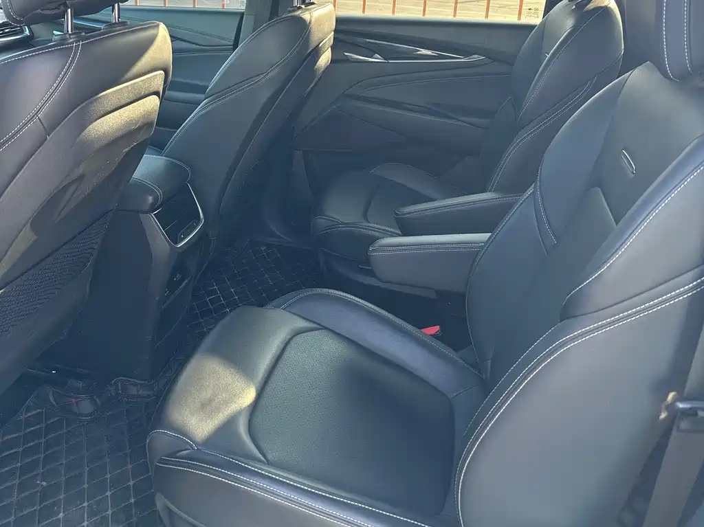 SAIC MAXUS CHASE G50