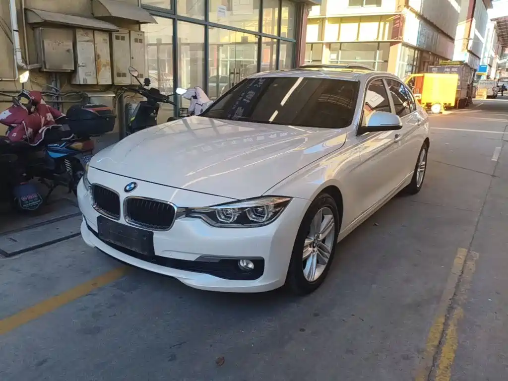 BMW 3 Series — миниатюра 2