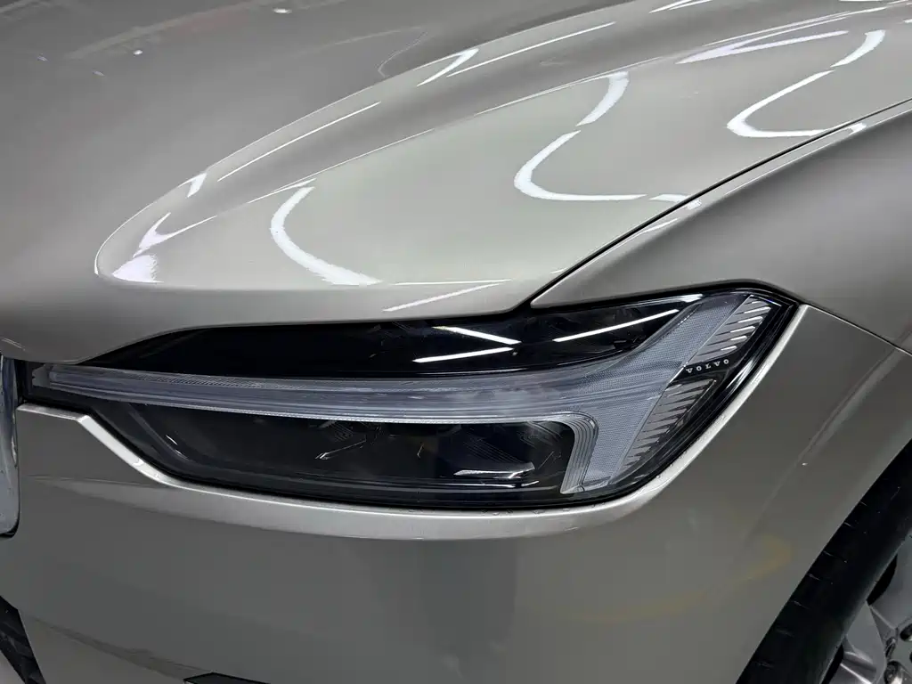 Volvo XC60 — миниатюра 26