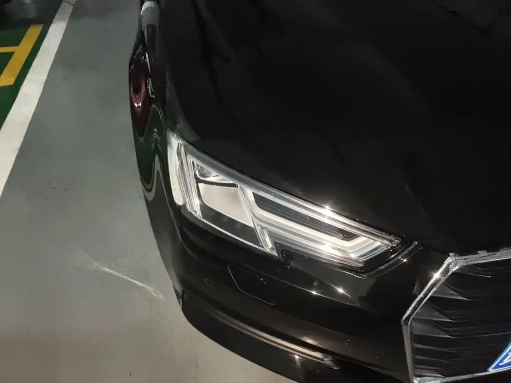 Audi A4L — миниатюра 7