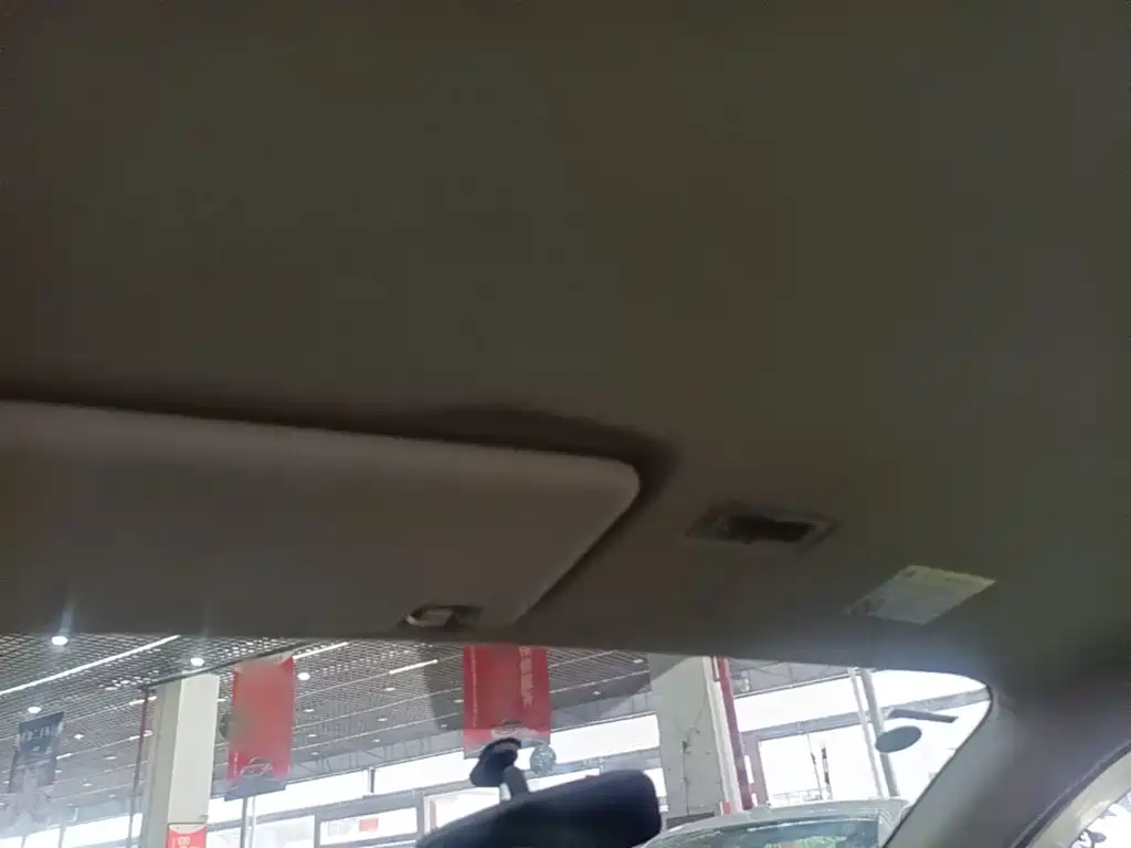 Roewe Clever — миниатюра 18