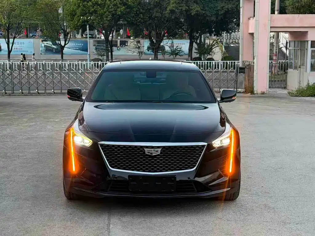 Cadillac CT6 — миниатюра 2