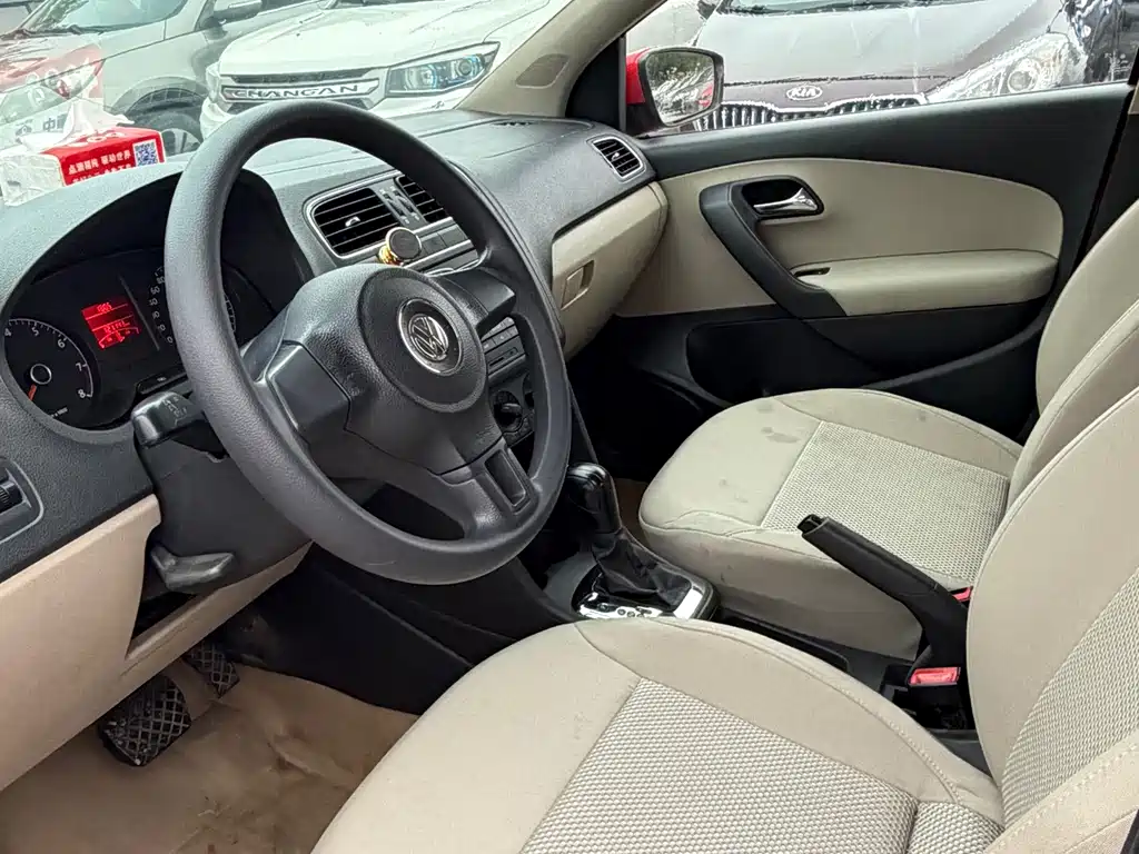 Volkswagen Polo — миниатюра 3