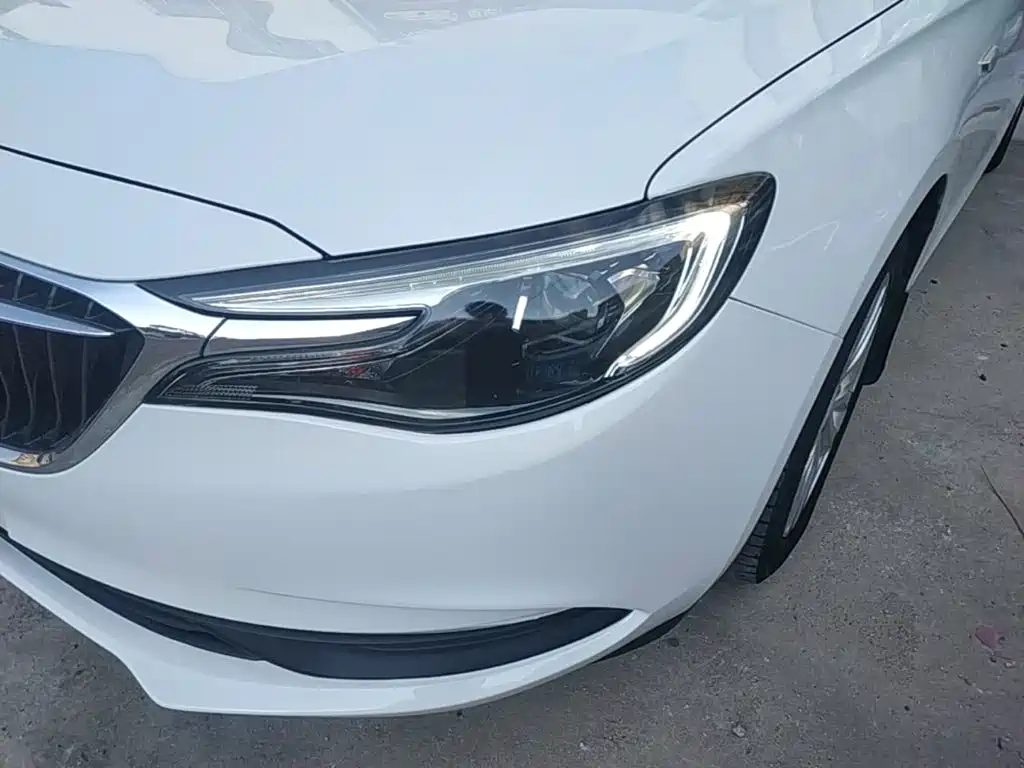 Buick Excelle — миниатюра 24