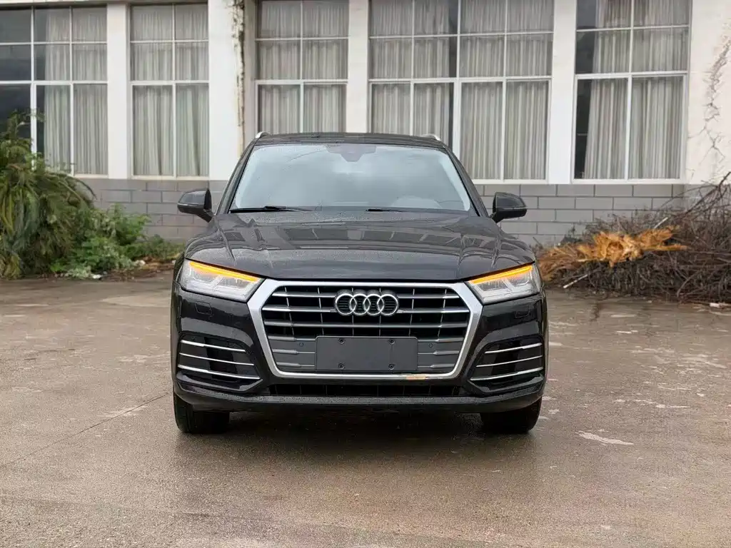 Audi Q5L — миниатюра 2