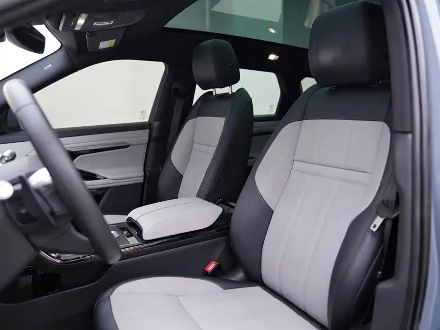 Land Rover Evoque — миниатюра 7