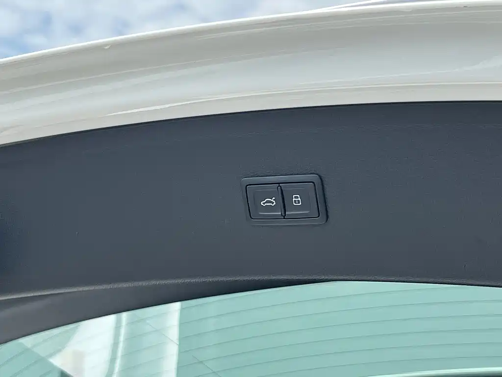 Audi Q5L — миниатюра 16