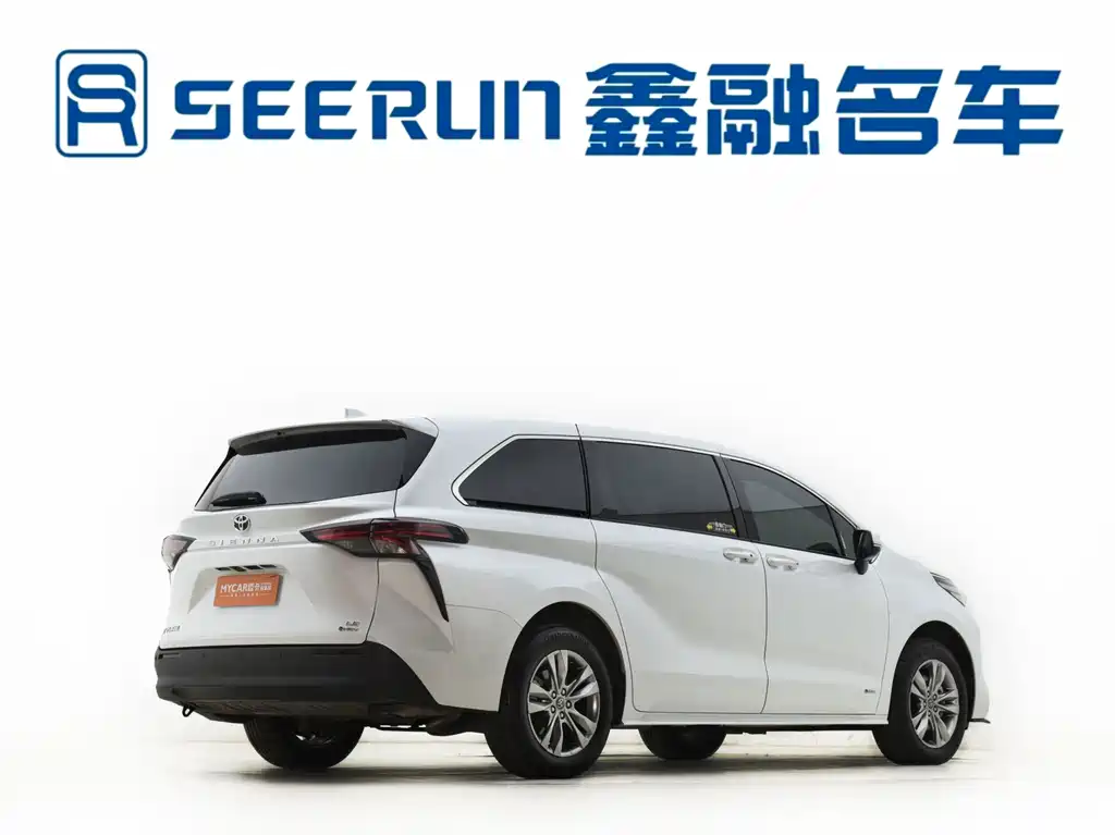 Toyota Sienna — миниатюра 9