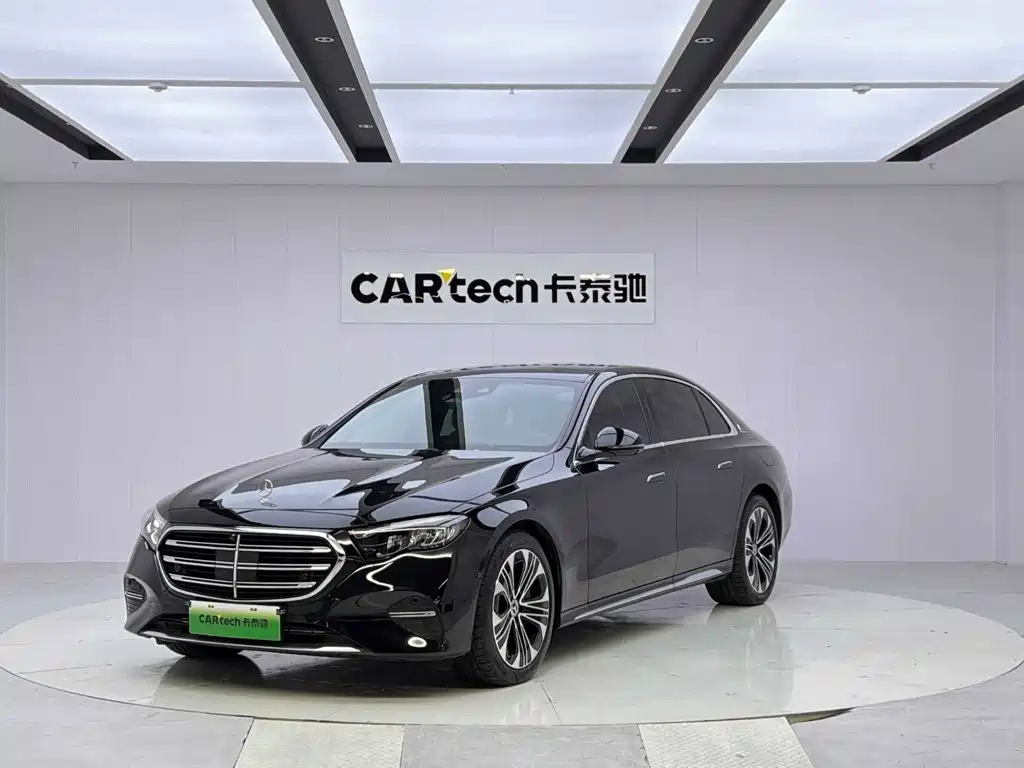 奔驰E级新能源 2023款 E 350 e L 插电式混合动力轿车 2025