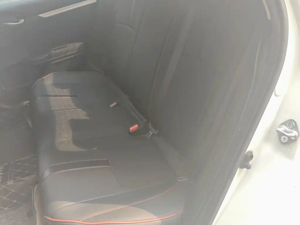 Honda Civic — миниатюра 18