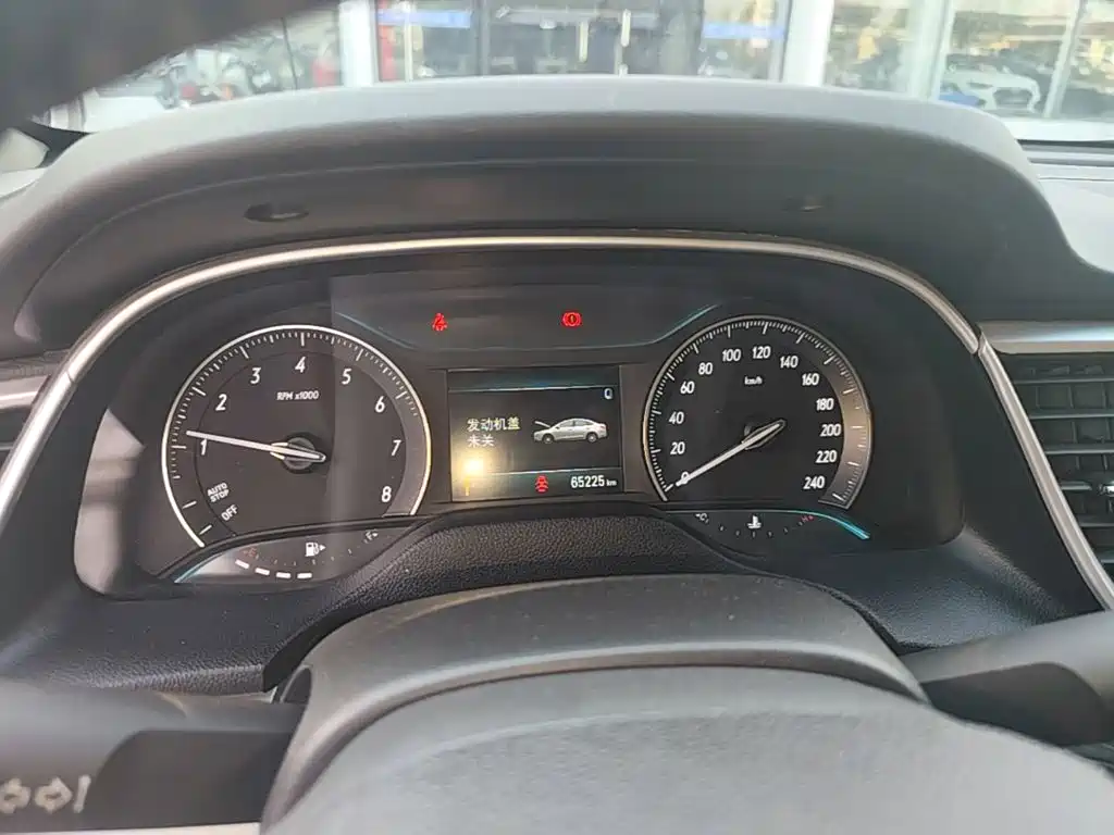 Buick Excelle — миниатюра 12