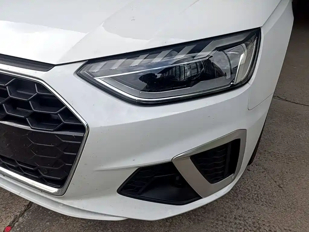 Audi A4L — миниатюра 24