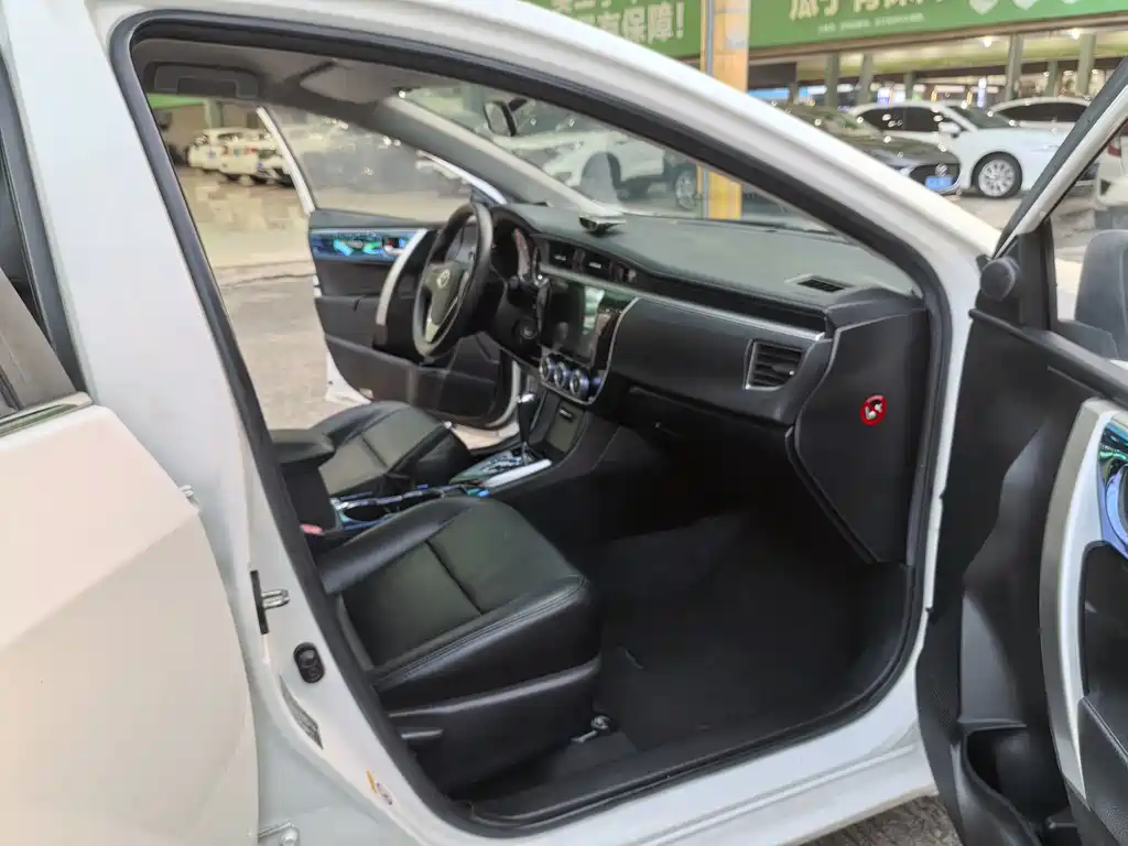 Toyota Corolla — миниатюра 12