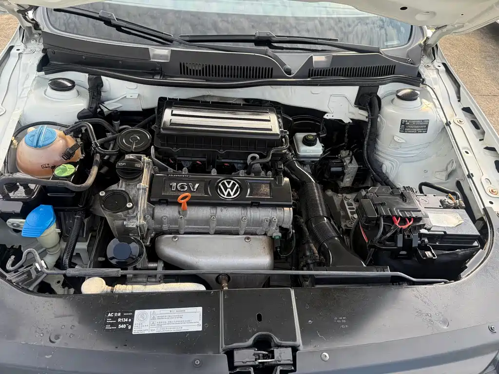 Volkswagen Bora — миниатюра 14