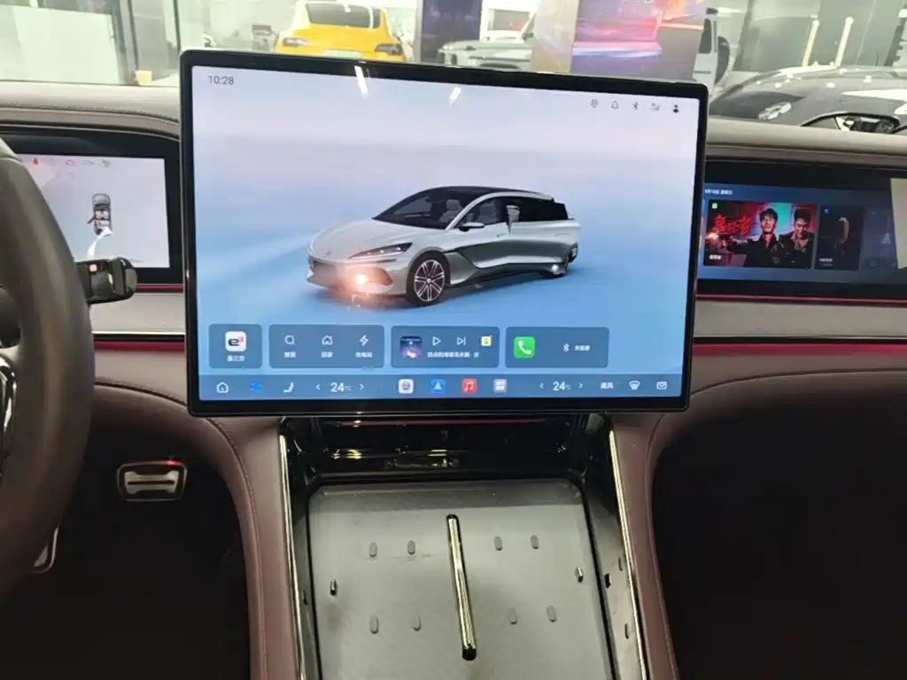 Denza Denza Z9GT — миниатюра 13