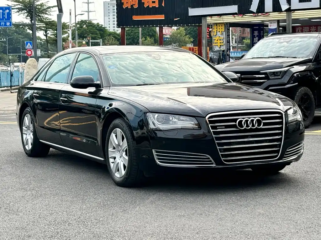 Audi A8 — миниатюра 4