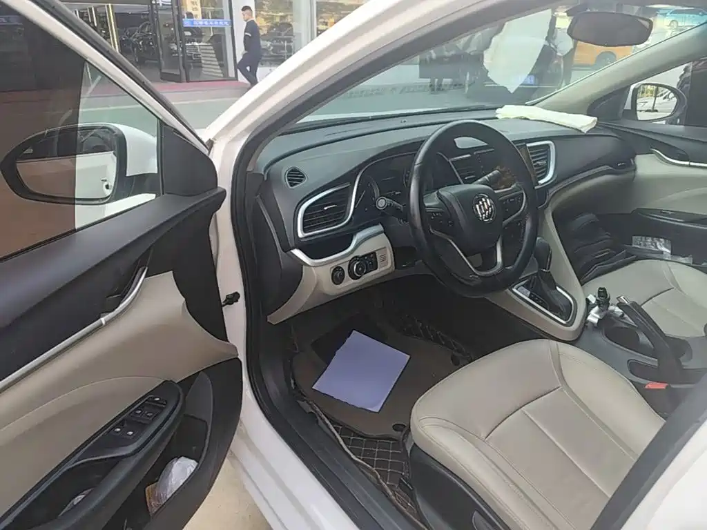 Buick Excelle — миниатюра 16